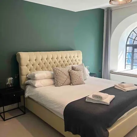 Oculus House - Luxe Riverside 2-bed - Next To Harbour & Cafes Apartment *