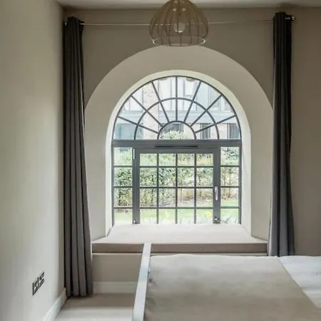 Oculus House - Luxe Riverside 2-bed - Next To Harbour & Cafes Apartment Bristol